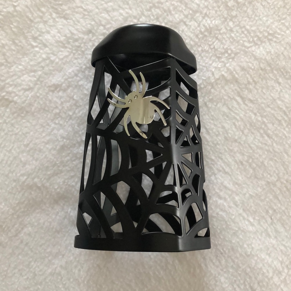 Bath & Body Works Halloween Spider Web Hand Soap Cover